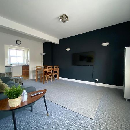 15 Queen Street, Flat 2 Ulverston Ngoại thất bức ảnh
