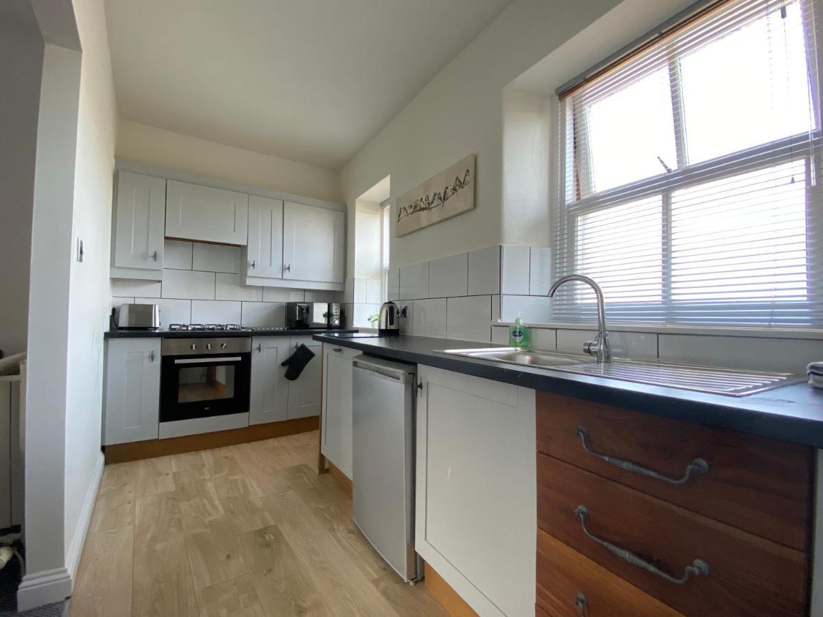 15 Queen Street, Flat 2 Ulverston Ngoại thất bức ảnh